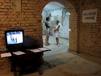 exhibition view with work by Julien Collieux at Galeria Carturesti, Bucharest