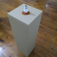 LUDOVIC SAUVAGE Object of reference : Lamp and sand, installation, personal collection of artist