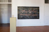 STÉPHANE RAYNAL Untitled 2019 , Oil on paper / Óleo sobre papel and Vincent Voillat, object of reference on pedestal